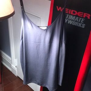 Camisole / tank top. Purple.